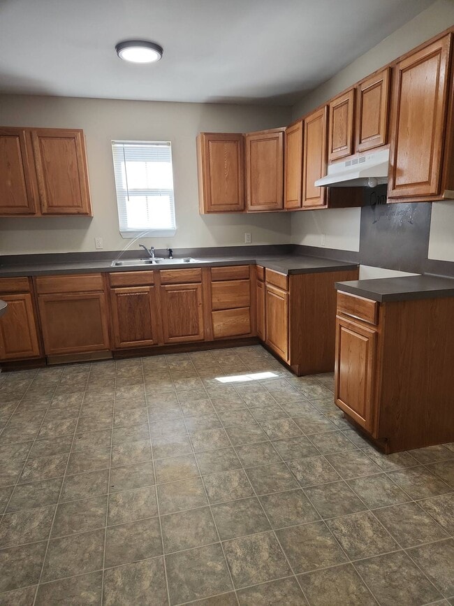 Building Photo - 5457 McClelland Dr