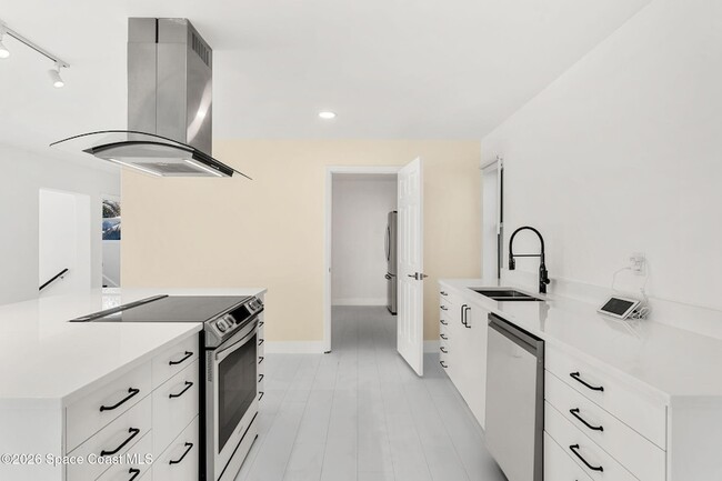 Building Photo - 9085 S Hwy A1A