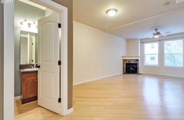 Building Photo - 9041 SW Rystadt Ln