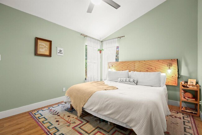 Building Photo - 3010 Siskin Dr