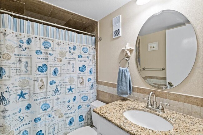 Building Photo - 719 Pinellas Bayway S