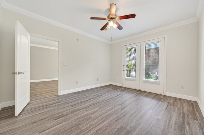 Building Photo - 2299 Lone Star Dr