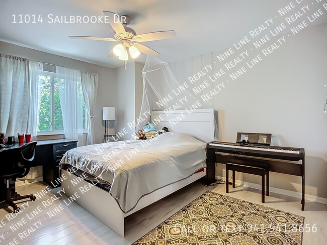 Building Photo - 11014 Sailbrooke Dr