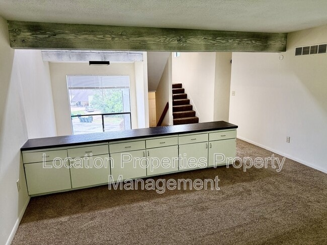 Building Photo - 3420 Augusta Dr