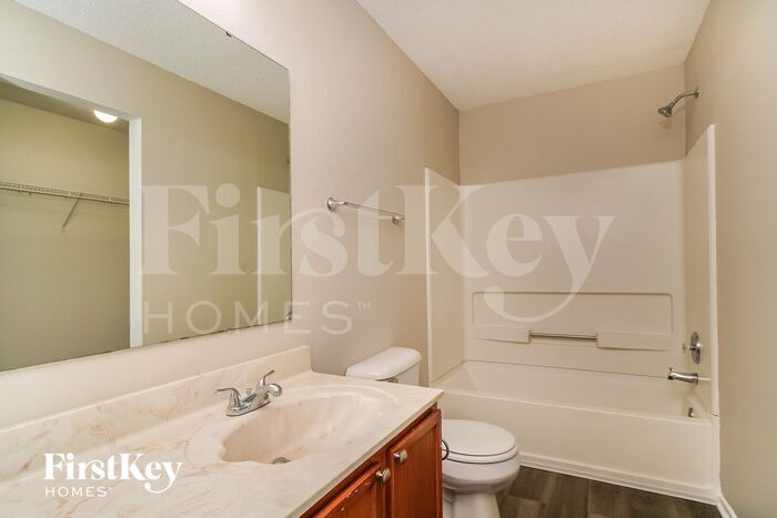 Building Photo - 8843 Browns Valley Ln