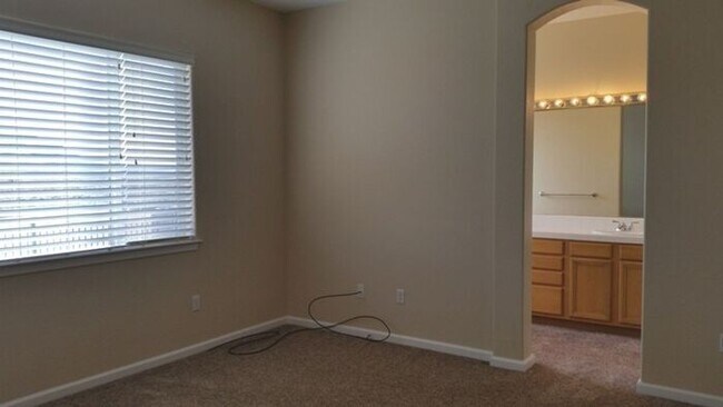 Building Photo - For Rent in The Springs, Minden NV