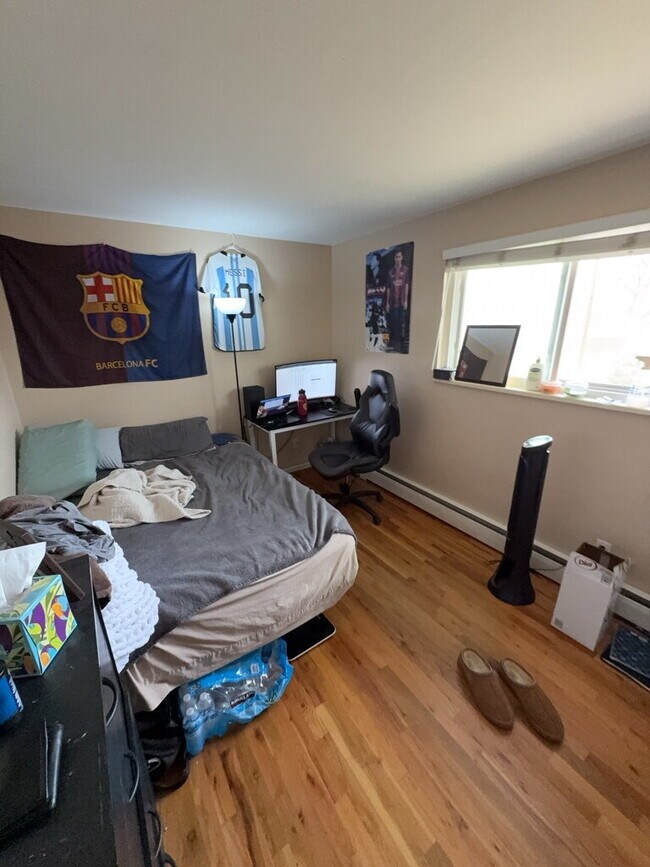 Building Photo - "Charming 3-Bedroom Boulder home!"