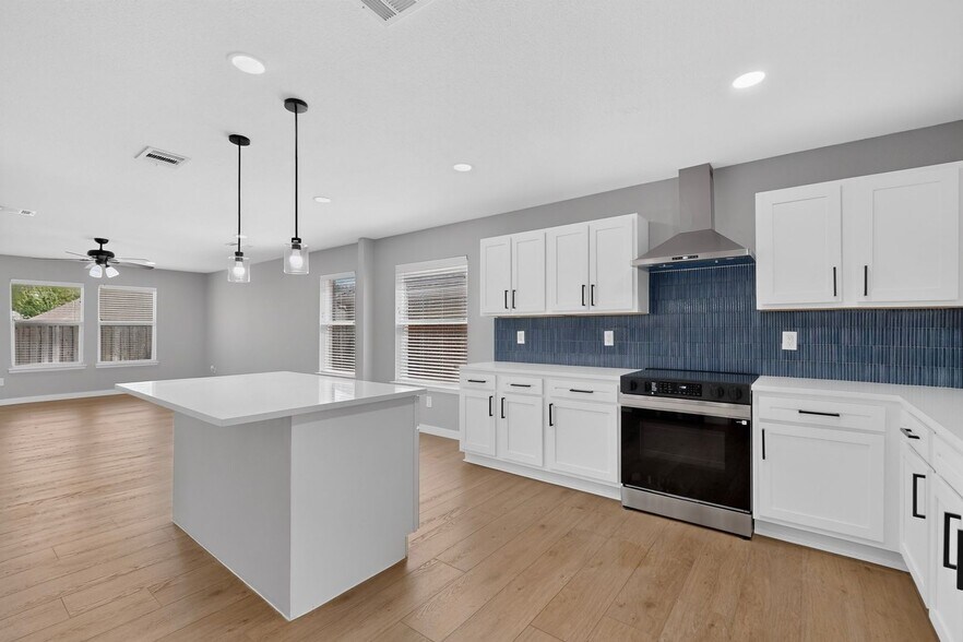 Building Photo - 13126 Minnow Way