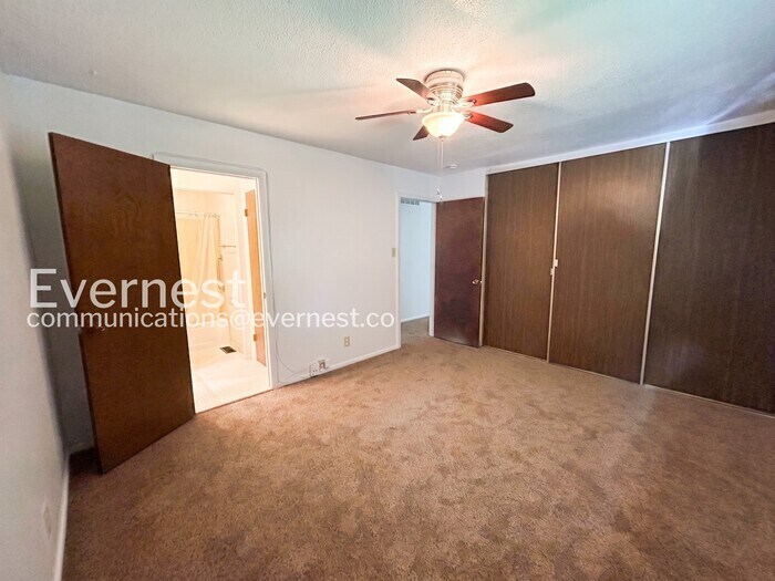 Building Photo - 5402 Trailbend Dr