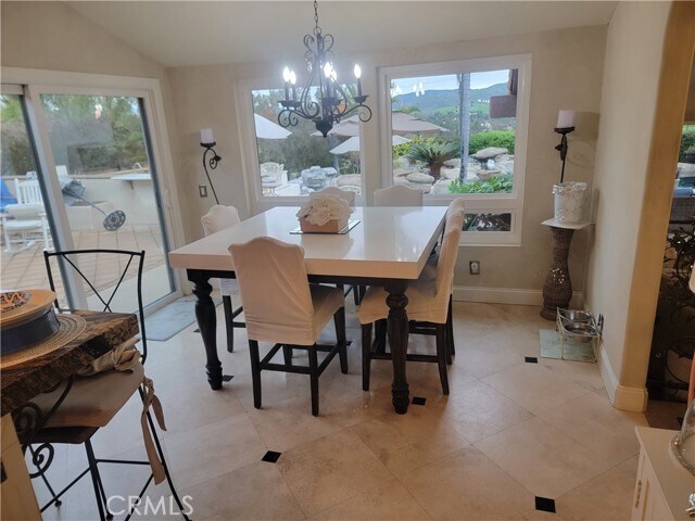 Building Photo - 10071 Highcliff Dr