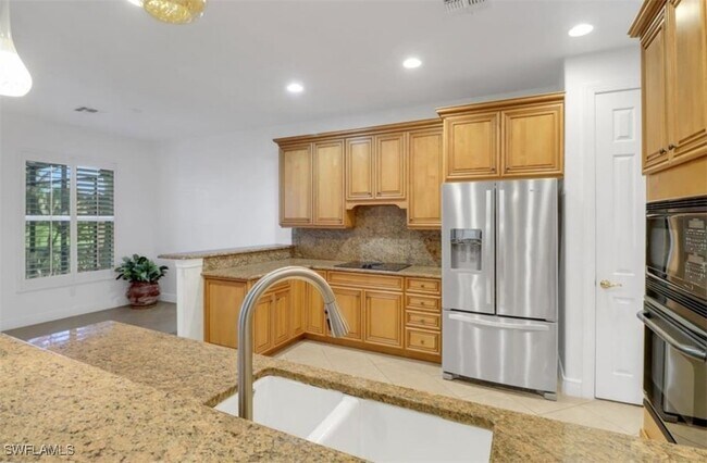 Building Photo - 14077 Lavante Ct