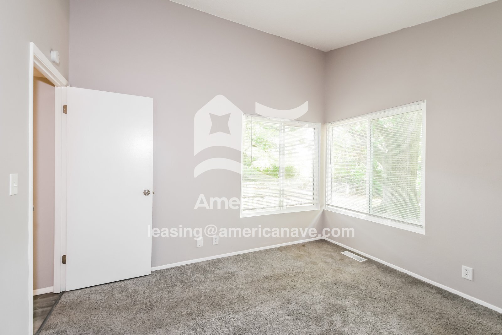 Building Photo - 1353 Green Pasture Dr