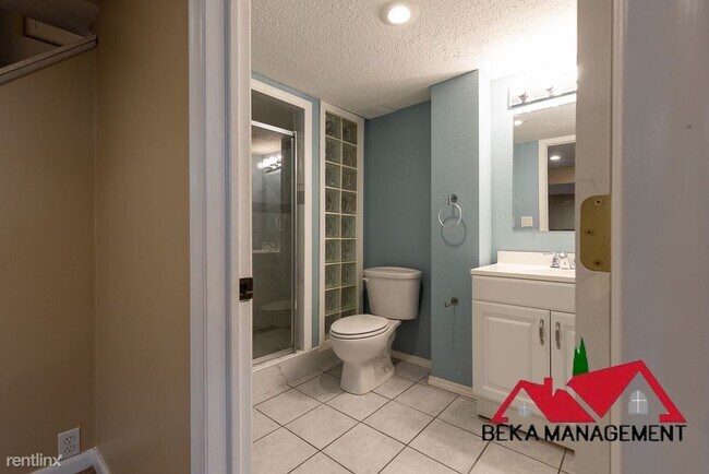 Building Photo - 4 br, 2.5 bath House - 31756 Scone St