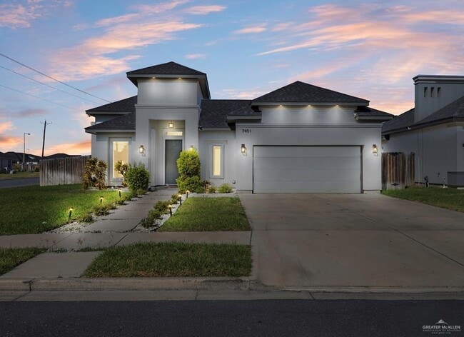 Primary Photo - 16 Hana Dr