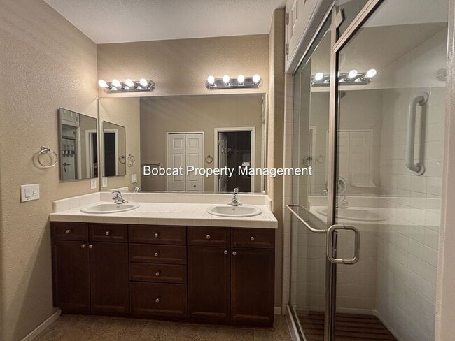 Building Photo - 1291 Toscana Way