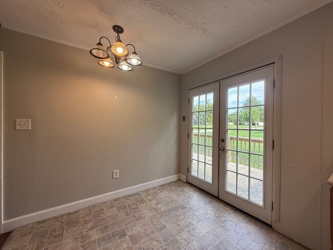 Building Photo - 3 Bedroom 1 Bathroom Home in Greene County...