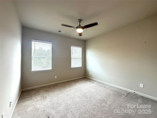 Building Photo - 228 Overstone Ct