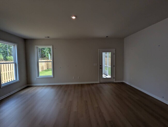 Building Photo - 3099 Blenheim Ct