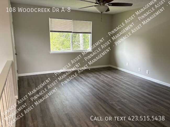 Building Photo - 108 Woodcreek Rd