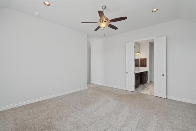 Building Photo - 2260 Nates Pl