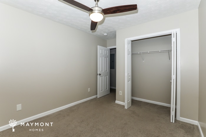 Building Photo - 1701 Carrington Dr