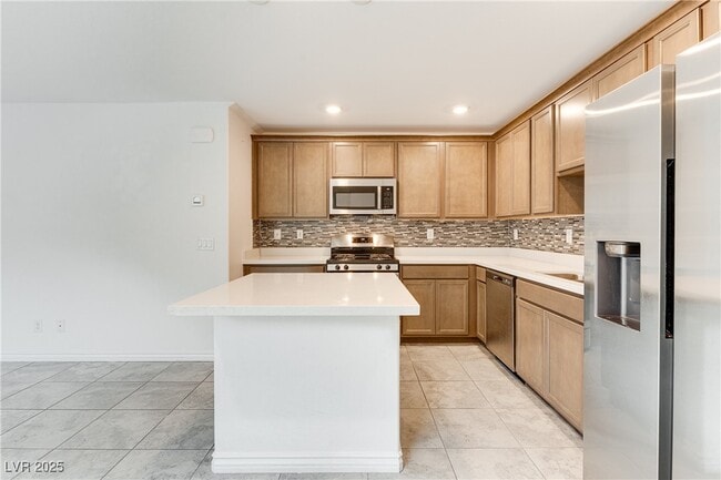 Building Photo - 371 Yellow Finch Ln