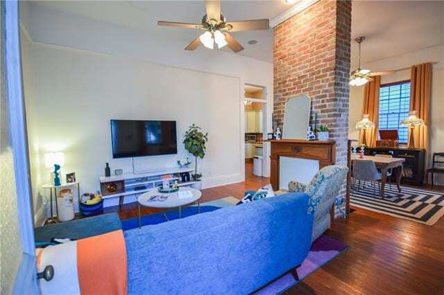 Building Photo - 4427 Annunciation St