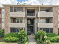 Building Photo - 505 Patton Chapel Way