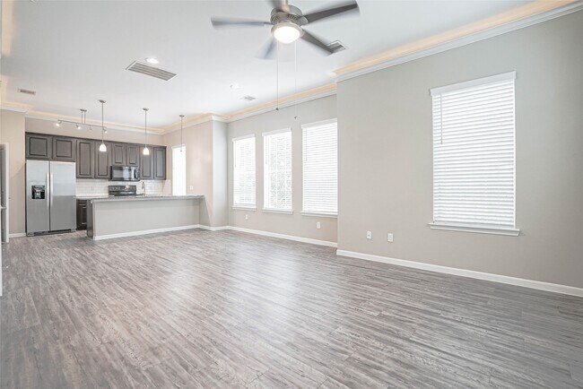 Building Photo - 4510 Dorado Dr