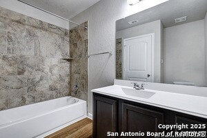 Building Photo - 3427 Silver Set