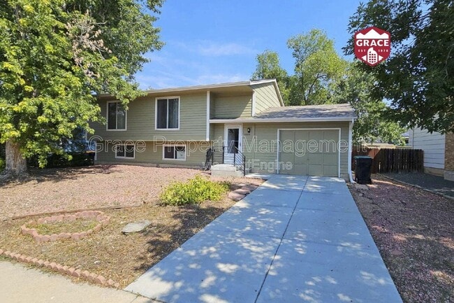 Primary Photo - 3234 S Dudley St