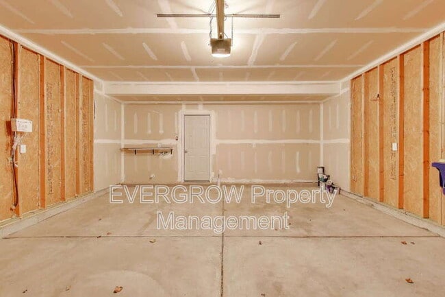 Building Photo - 15154 Unbridled Ln