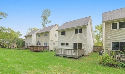 Building Photo - 905 Wildt St