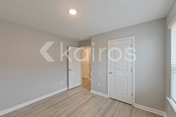 Building Photo - 128 Denise Dr