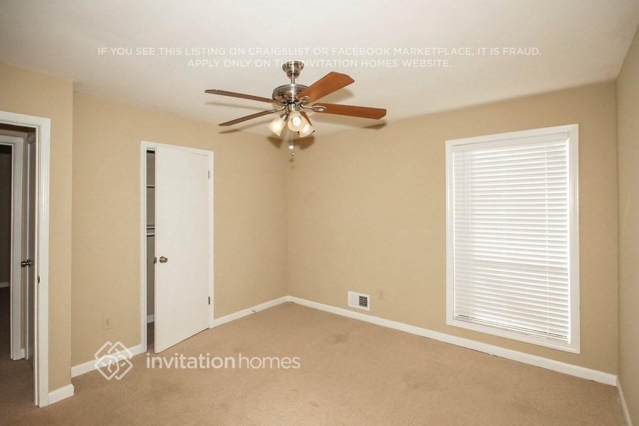 Building Photo - 3179 Terrace Dr