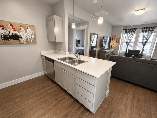 Building Photo - 6031 Catherina Ct