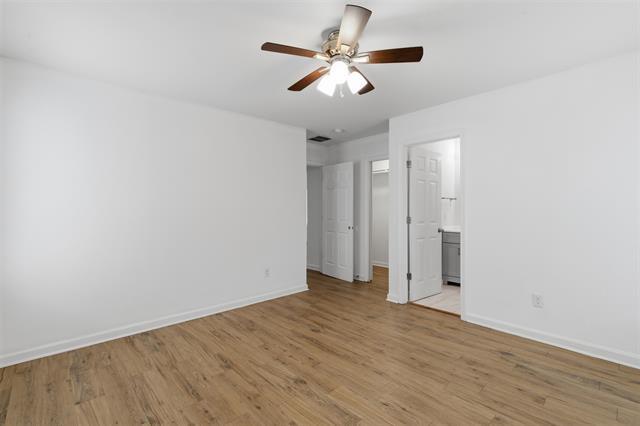 Building Photo - 227 W Murray St