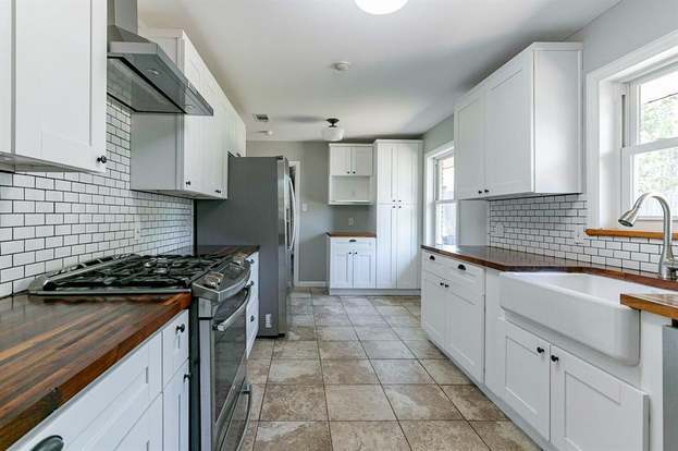 Building Photo - 9622 Fairdale Ln
