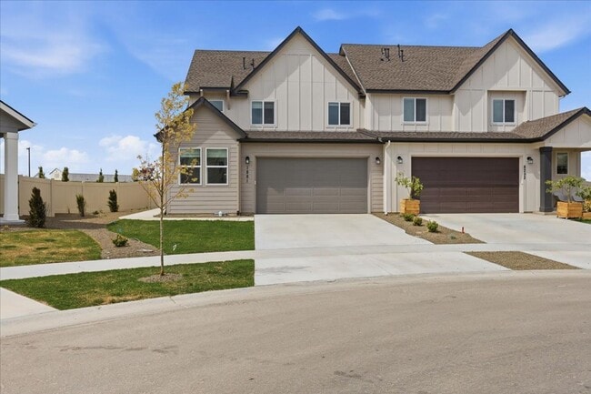 Building Photo - Brand New 3 Bed 3 Bath Townhome