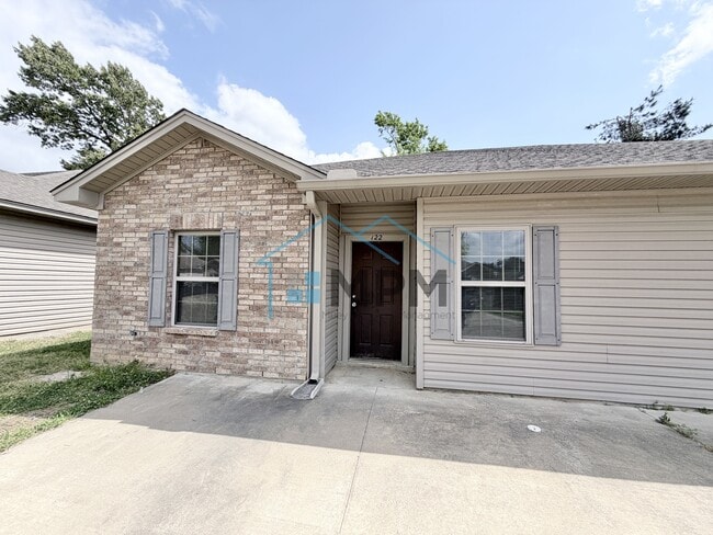 Building Photo - 122 Flagstone Dr