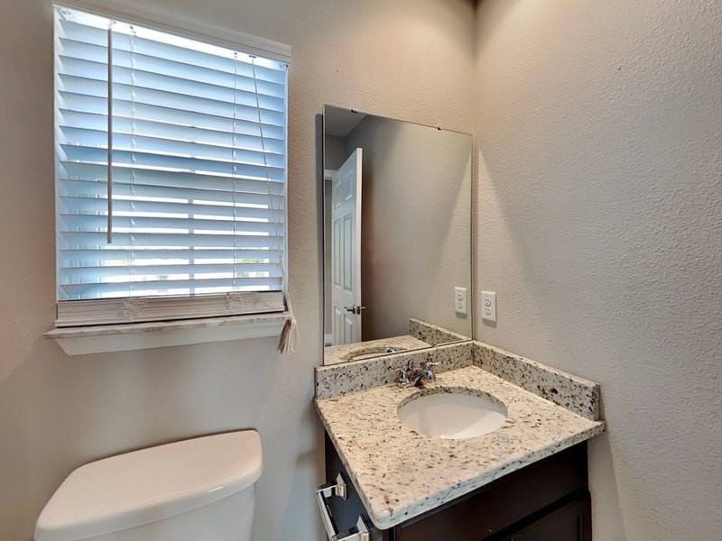 Building Photo - 1333 Salisbury Dr