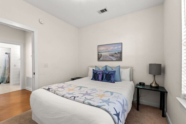 Building Photo - 95 Cobia St