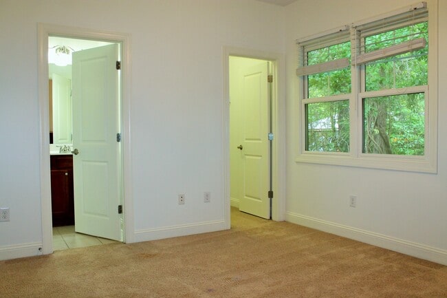 Building Photo - 33 Elk Ridge Ln