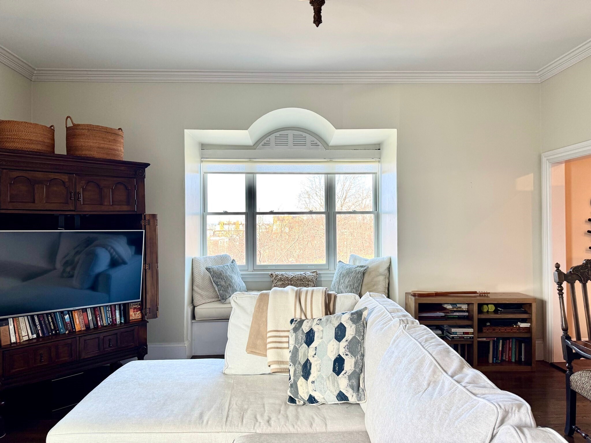 Building Photo - 2 Monument Sq