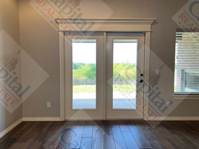 Building Photo - Come Home and Relax!