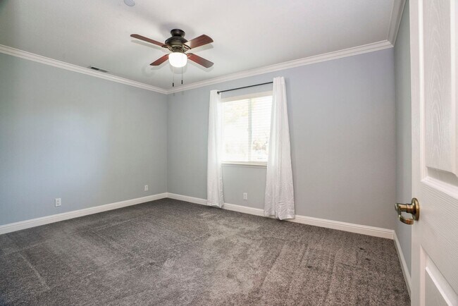 Building Photo - 3BR/1BA North Shoreview Home with Yard & Redwood Deck | Pet Friendly | Near Caltrain | YouTube Tour