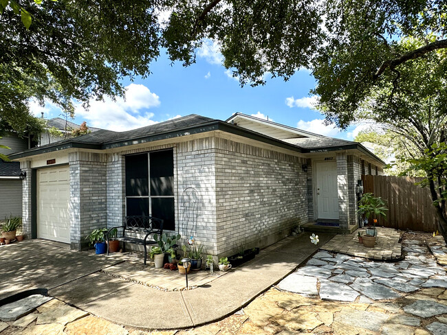 Primary Photo - 8957 Taline Cir