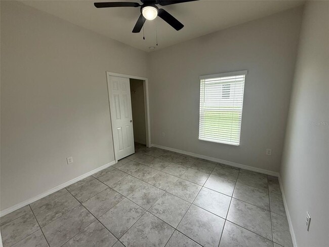 Building Photo - 24482 Zephyr Ct