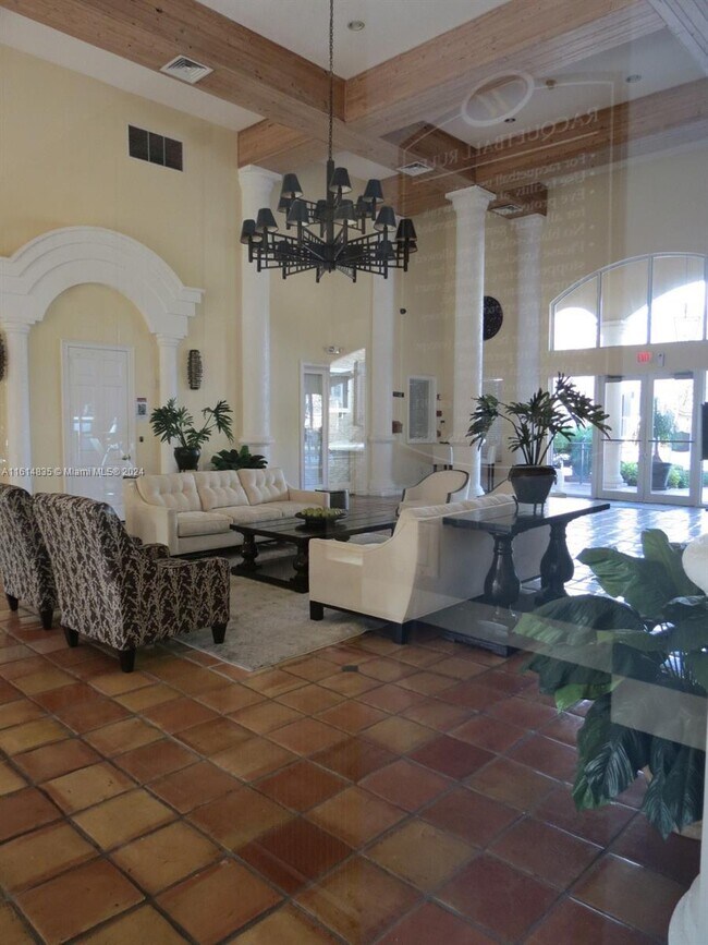 Building Photo - 140 SW 117th Ave