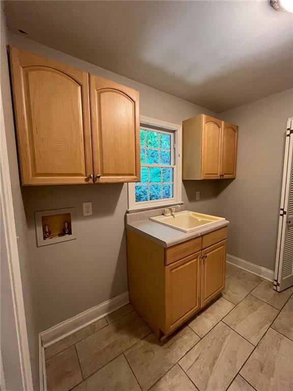 Building Photo - 2237 Chimney Springs Dr